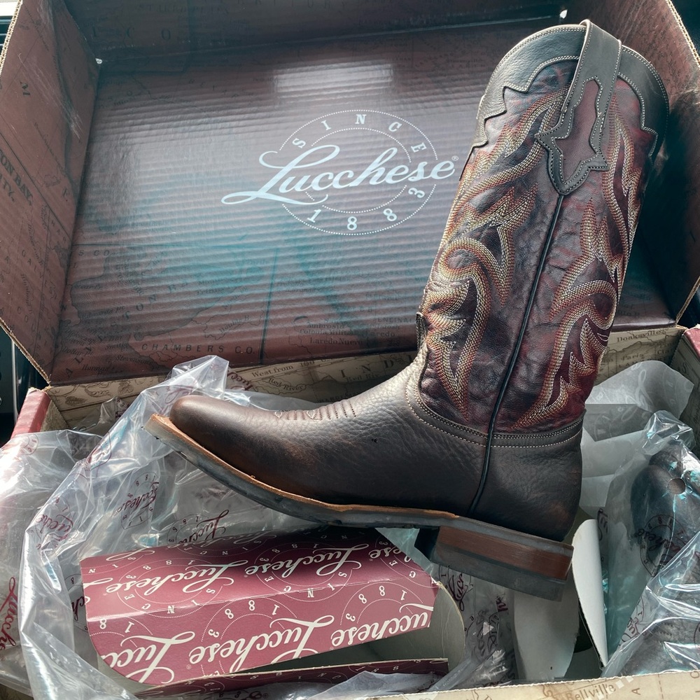 Luccheses women’s western boots
